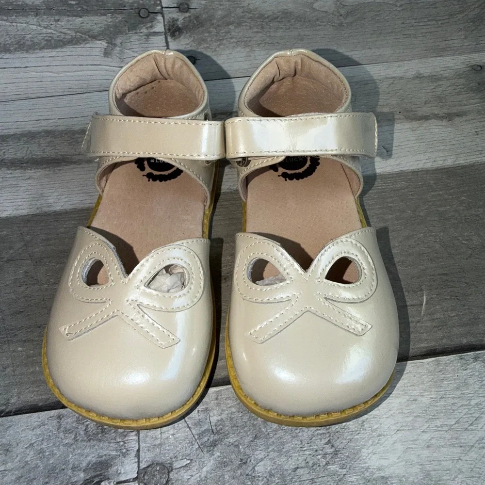 Livie & Luca Girls Mary Jane Shoes Champagne Pearl Patent Leather Bow Size 9
